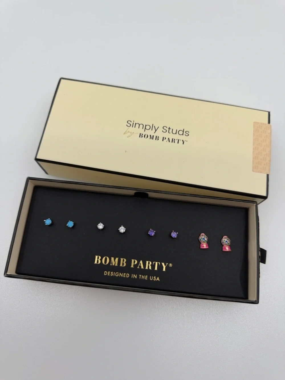 Bomb Party - Simply Studs 2023 - Picture 2 of 4
